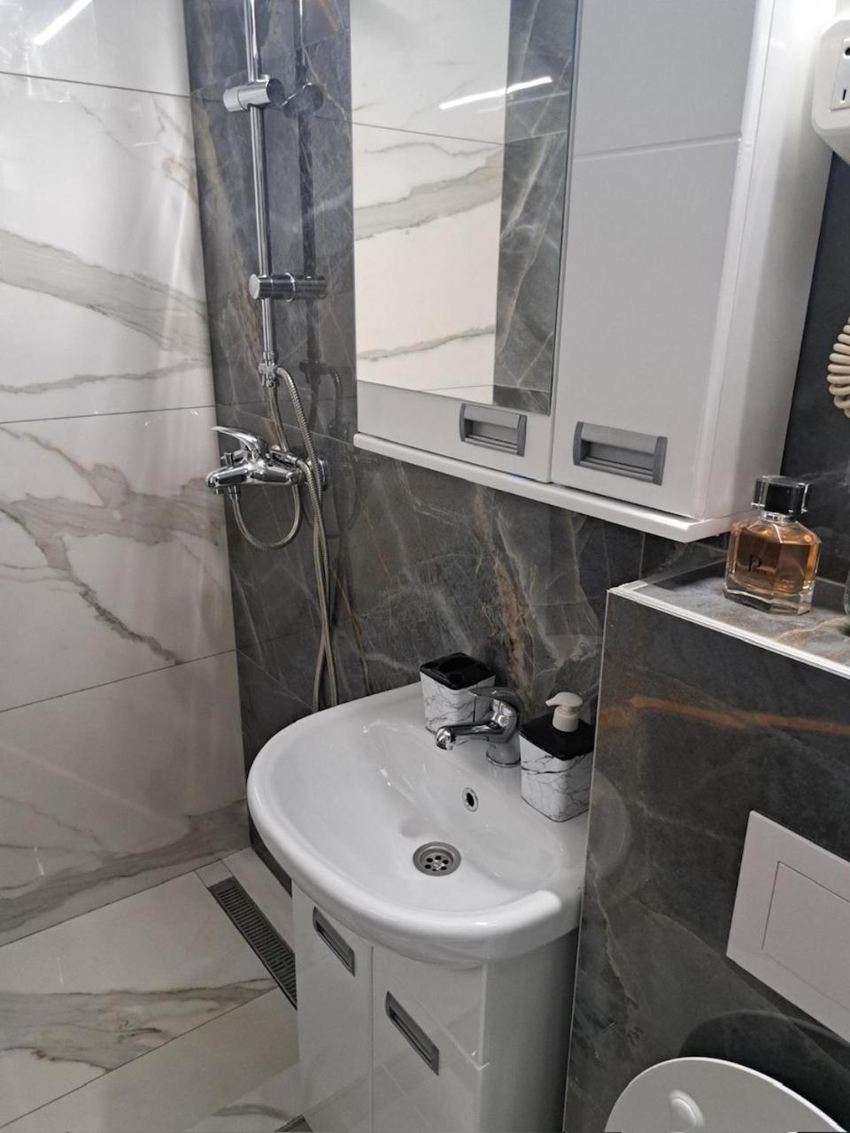 Apartment En Dusanovac